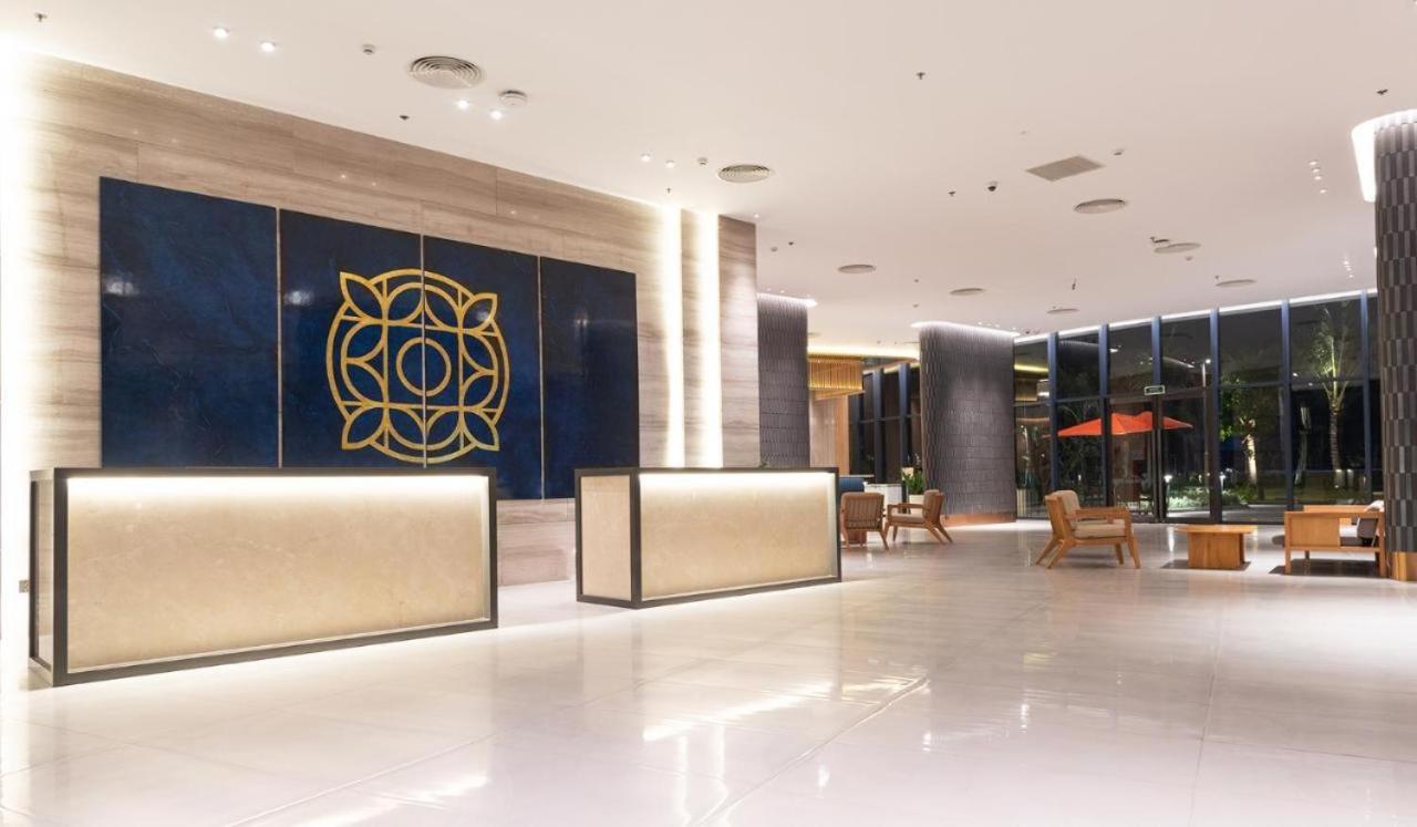 Bai Dai Resort Near Cam Ranh Airport Exterior photo